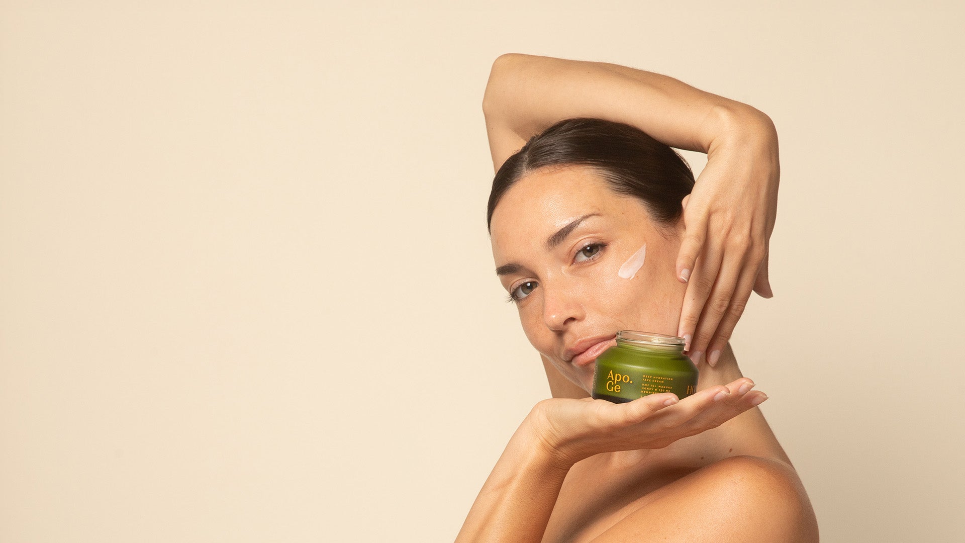 Deep Hydration Face Cream on female model for all natural routine