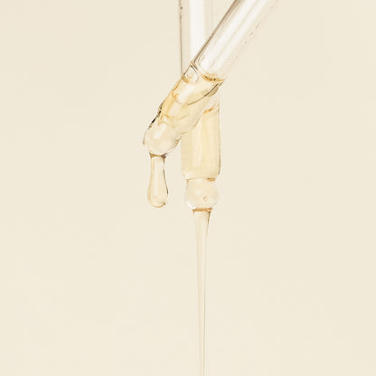 apo ge manuka honey extract vitality serum texture close up